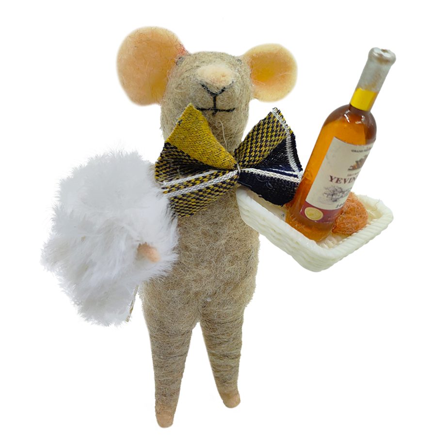 ORN WOOL MOUSE HOLDING WINE BOTTLE 4.5" BROWN/WHITE