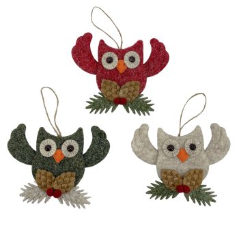 ORN OWL FELT 4" RED/BEIGE/GREEN W/PINE CONE 3 STYLES
