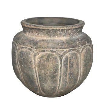 TERRACOTTA VASE 8" H GREY FIN