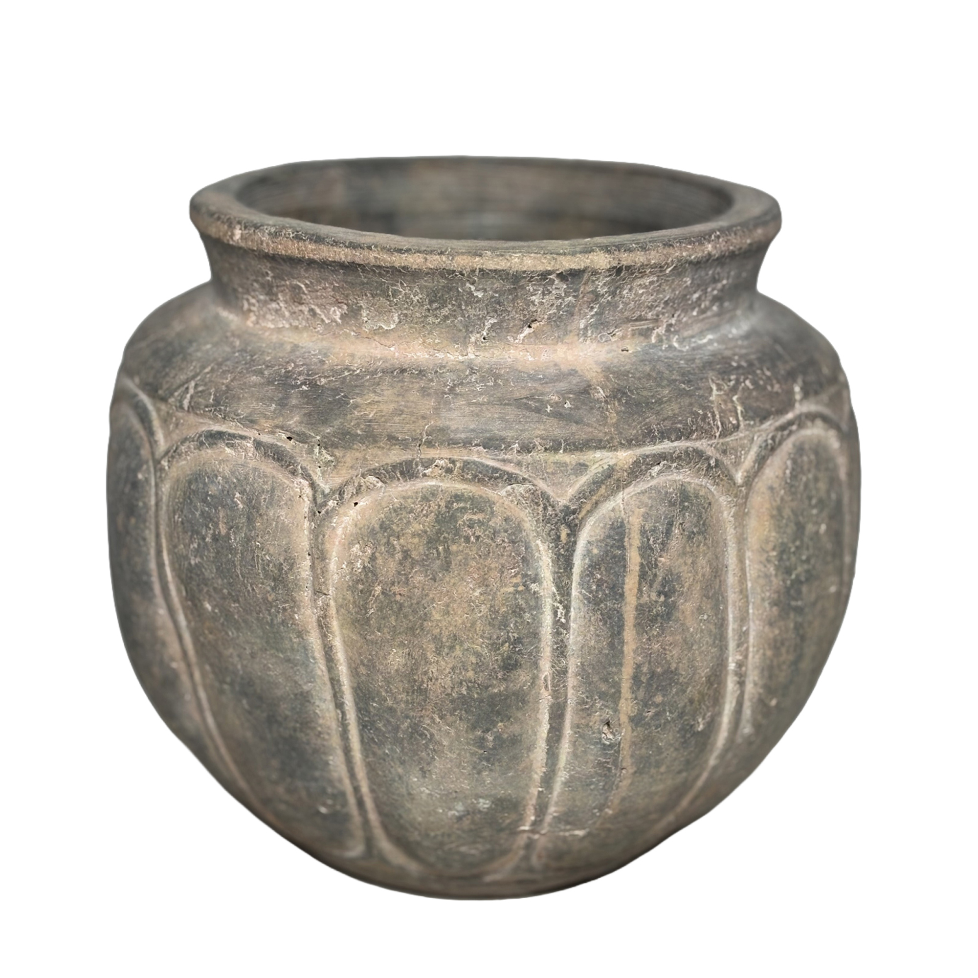 TERRACOTTA VASE 8" H GREY FIN